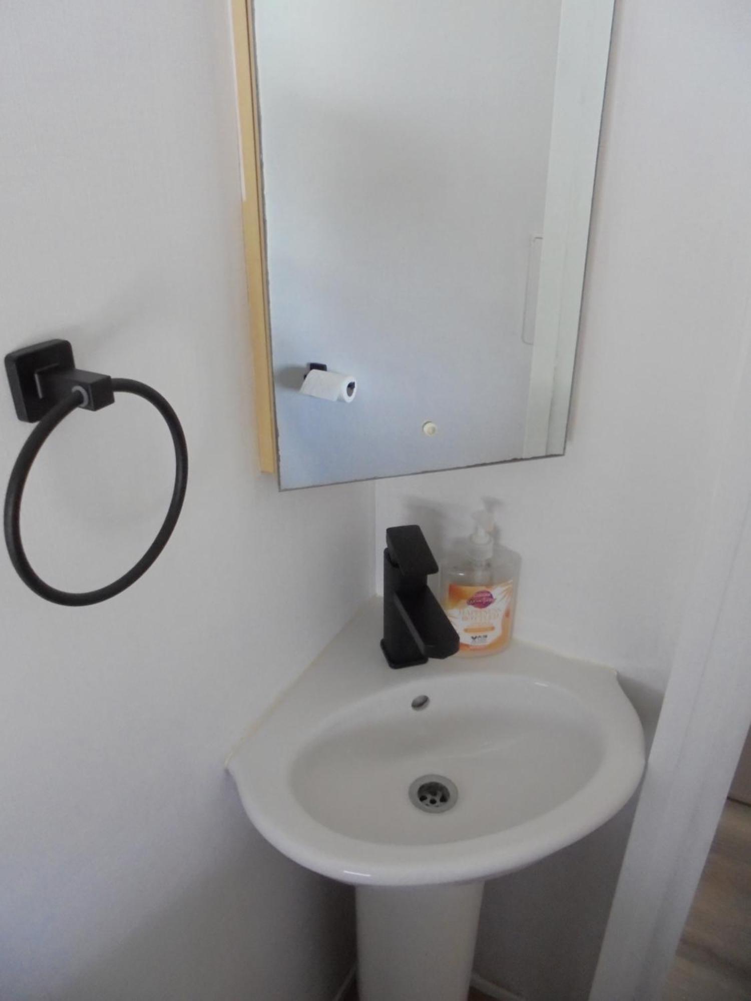 8 Berth On The Chase Hotel Ingoldmells Ngoại thất bức ảnh
